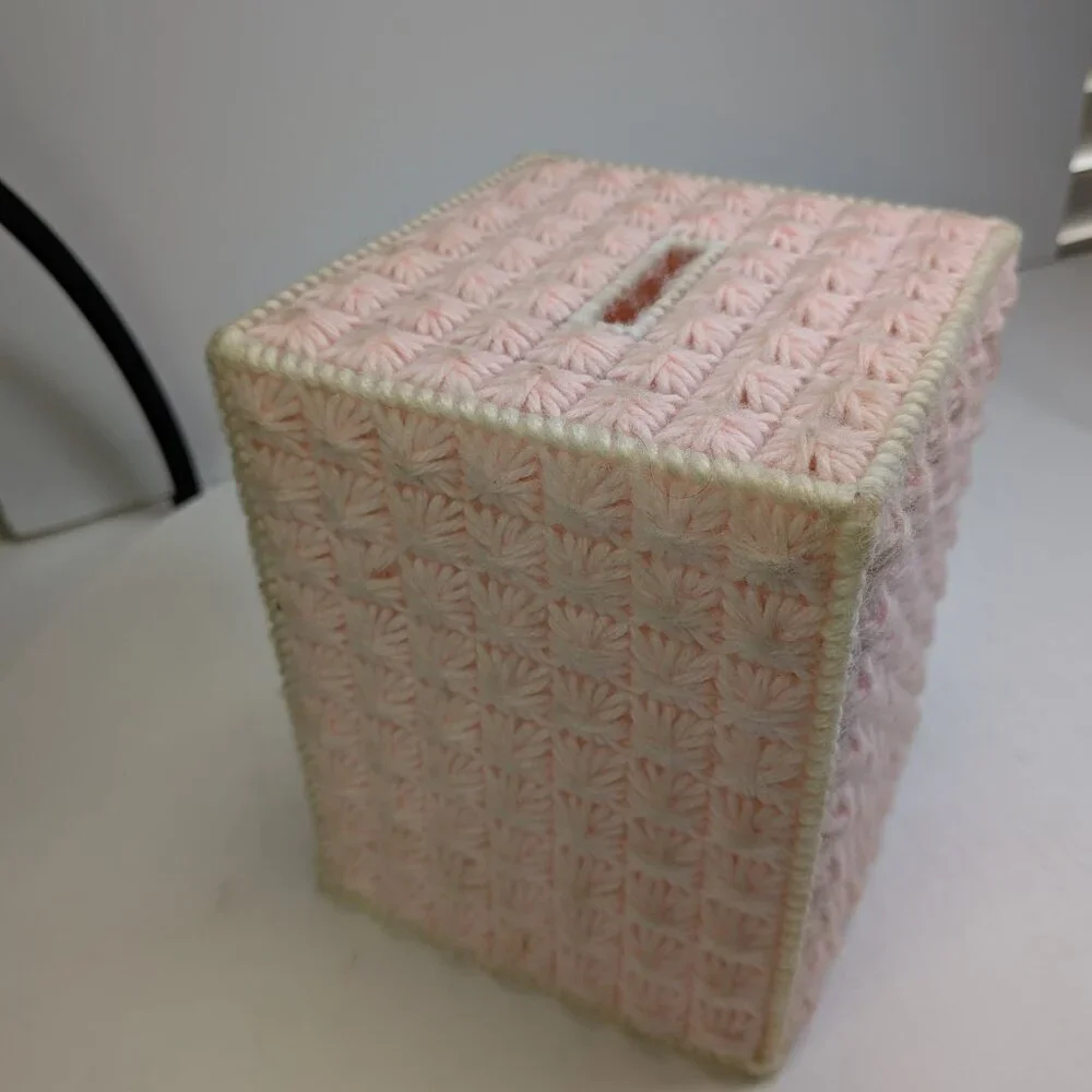 Vintage Pink plastic canvas tissue box cover